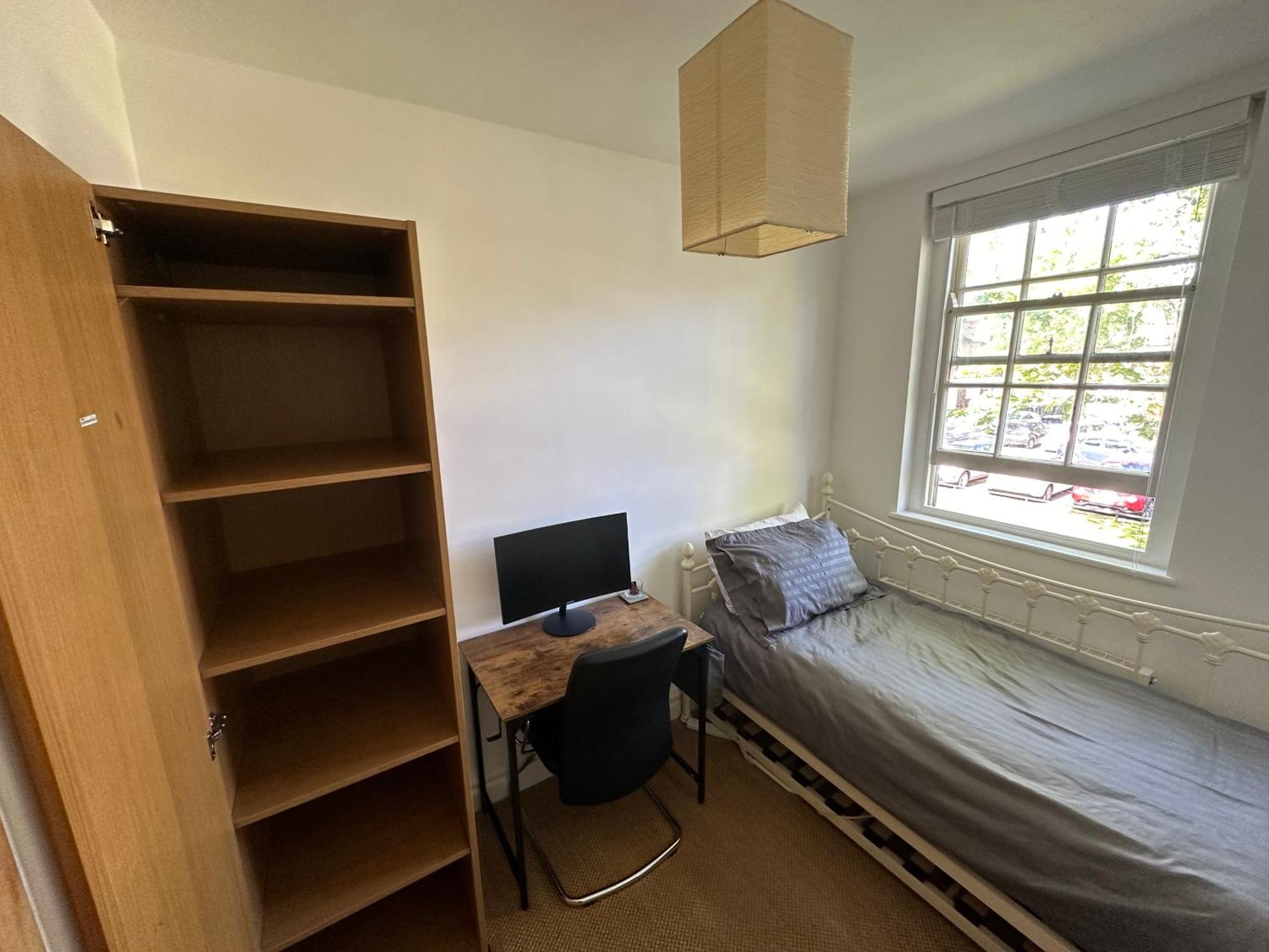 Colindale Lush 30 Mins London Edgware